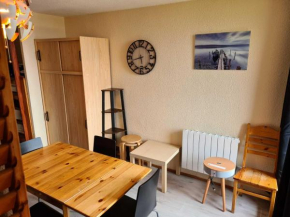Appartement plein centre, 4 pers, skis aux pieds, balcon, ascenseur - FR-1-346-518